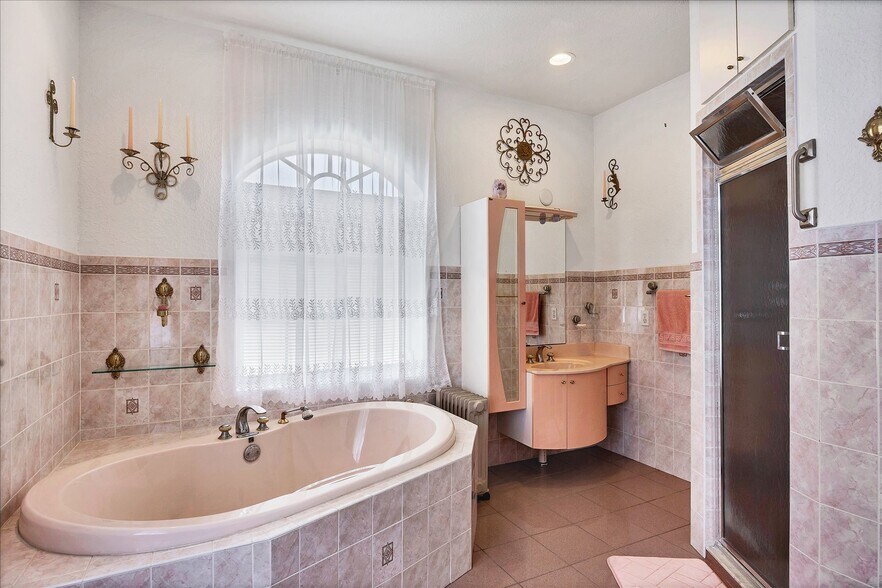 More Photos Of 12209 Cotorro Ave, North Port Specialty For Sale