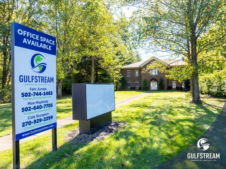 More Photos Of 3010 Taylor Springs Dr, Louisville Office For Lease