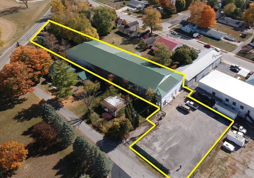 Primary Photo Of 7 School St, Laura Manufacturing For Sale