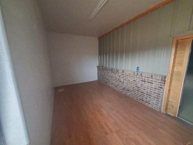 More Photos Of 27592 N 79 Hwy, Hot Springs Warehouse For Sale