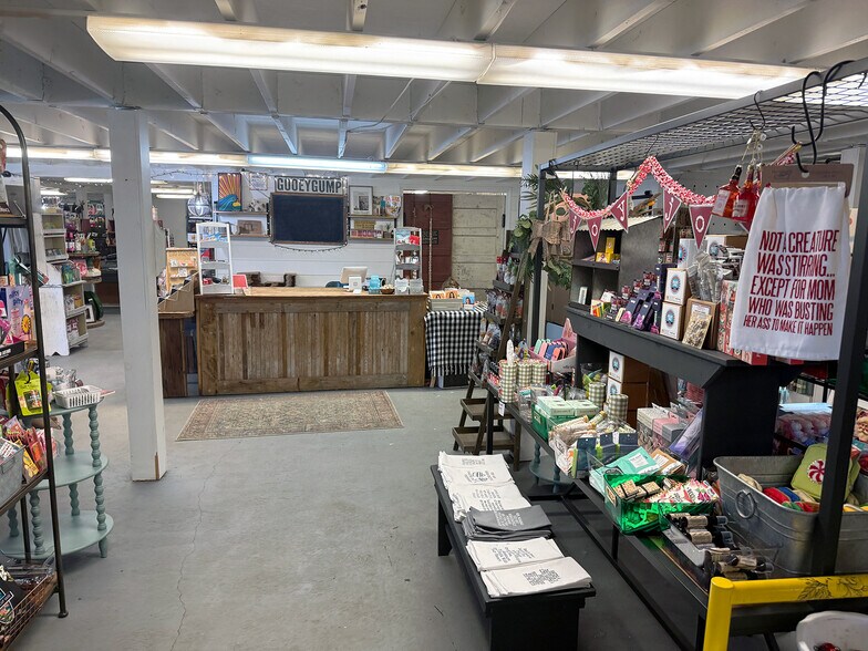 More Photos Of 1026 Forest Ave, Portland General Retail For Sale