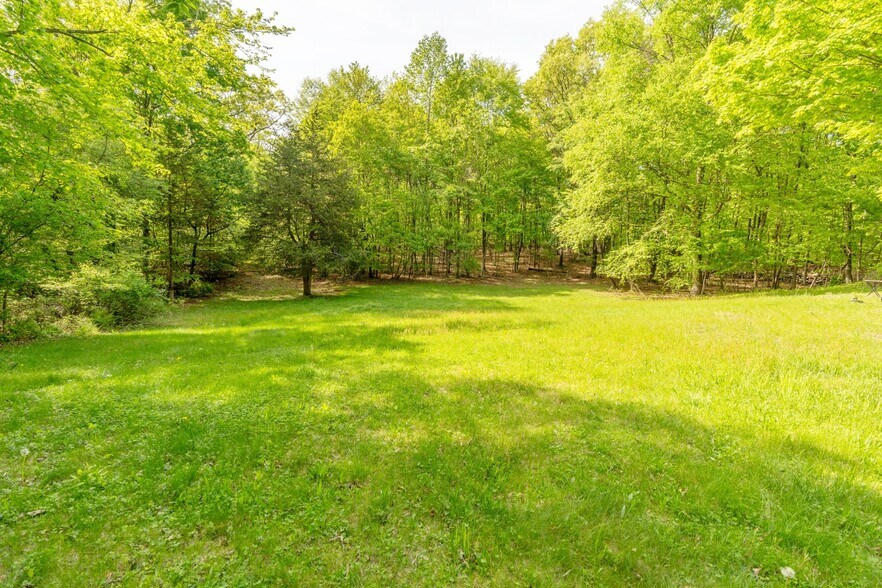 More Photos Of 420 Crescent Ave, Highland Apartments For Sale