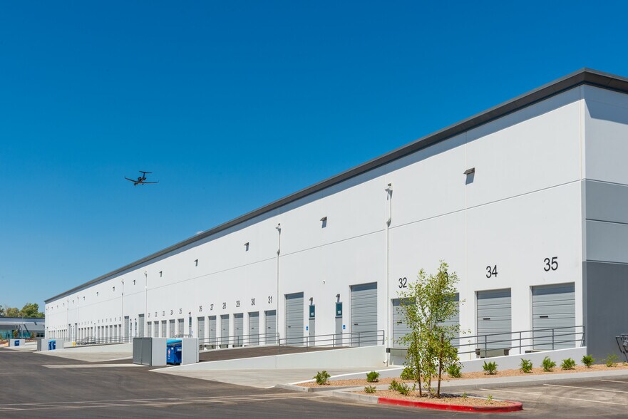 More Photos Of Sunset Rd & Pine St, Las Vegas Unknown For Lease