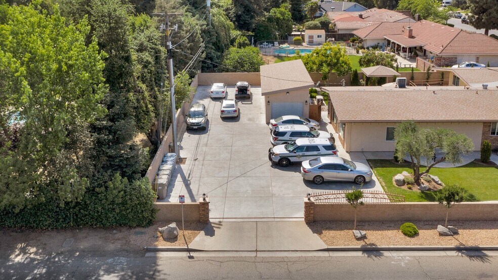 More Photos Of 1419 W Bullard Ave, Fresno Congregate Senior Housing For Sale