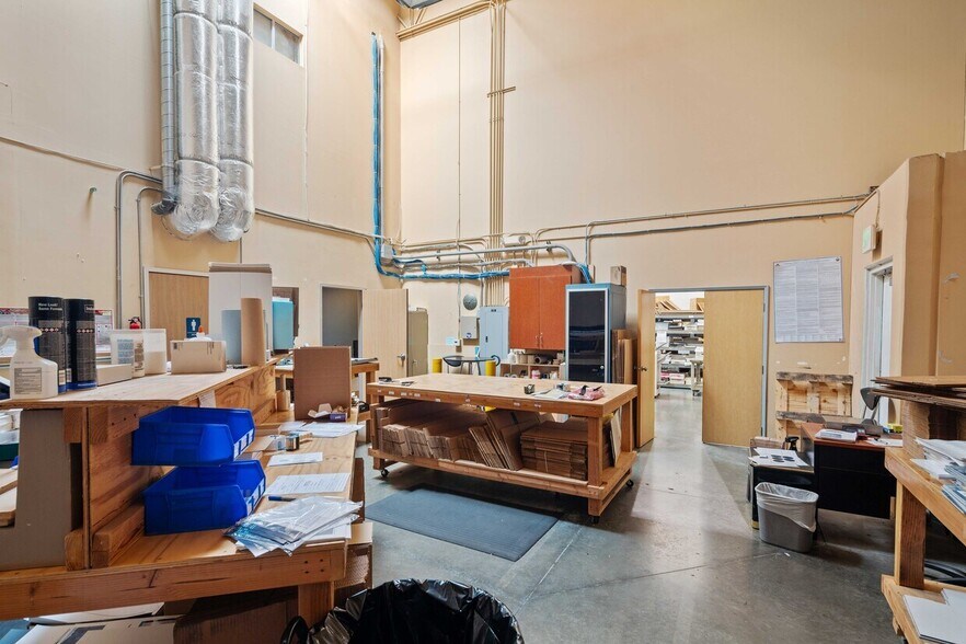 More Photos Of 28534 Constellation Rd, Valencia Industrial For Sale