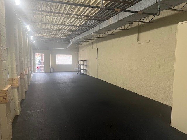 More Photos Of 1825 Bigley Ave, Charleston General Retail For Sale