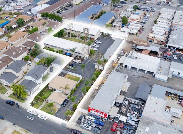Primary Photo Of 9339-9341 Ramona St, Bellflower Apartments For Sale