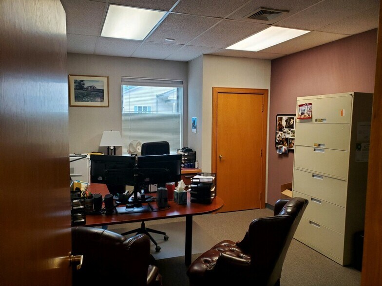 More Photos Of 6 Ponds Edge Dr, Chadds Ford Medical For Lease