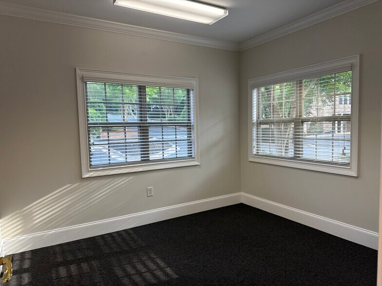 More Photos Of 11797 Northfall Ln, Alpharetta Medical For Lease