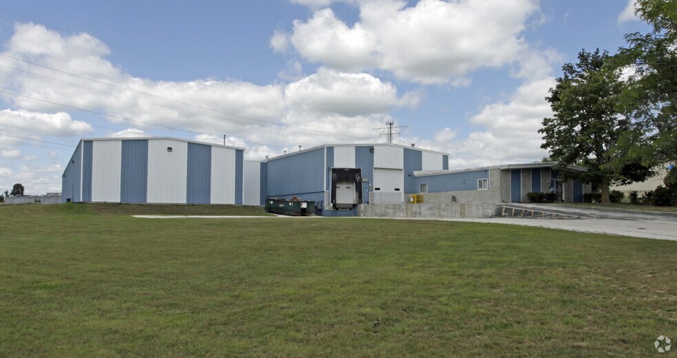 Primary Photo Of W190N11333 Carnegie Dr, Germantown Warehouse For Lease