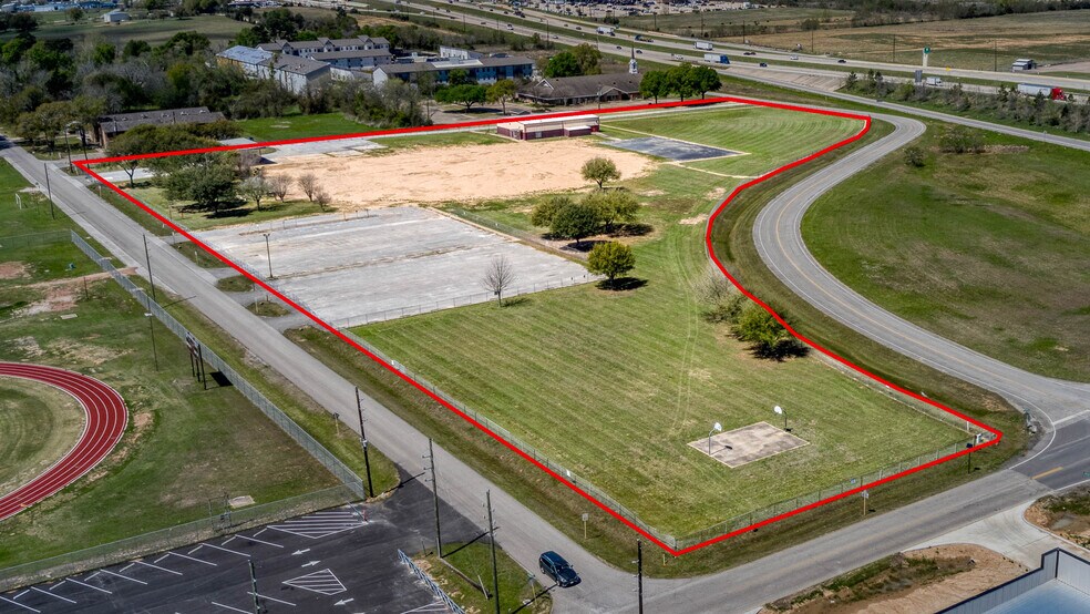 More Photos Of TBD Fields Store at 290 hwy, Waller Land For Sale