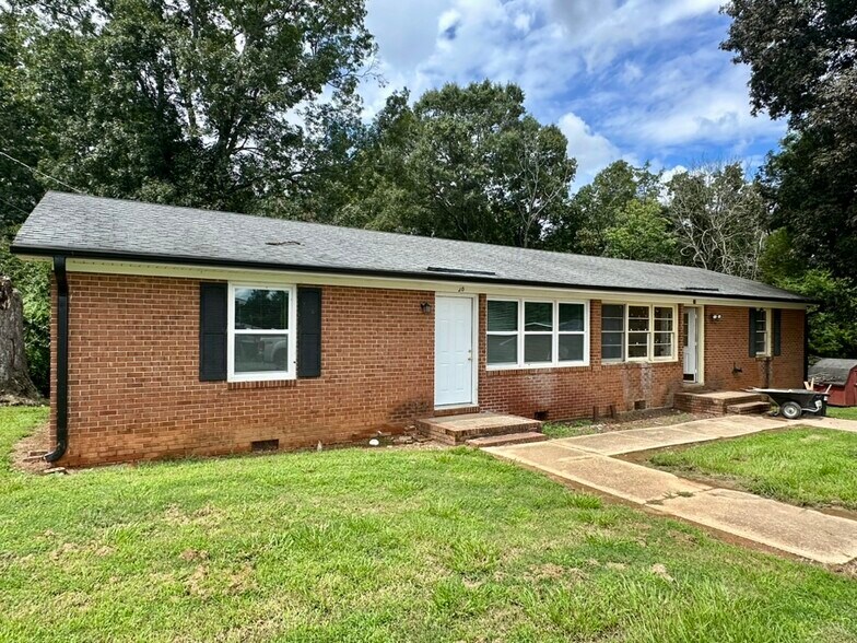 More Photos Of 48708 Us Highway 52 N, Richfield Apartments For Sale