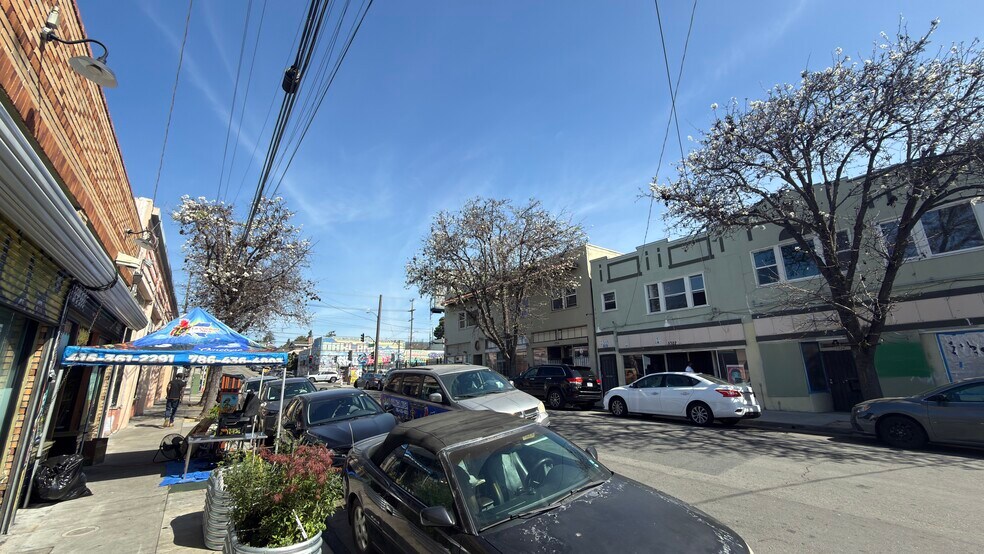 More Photos Of 5329 Fairfax Ave, Oakland Storefront For Lease