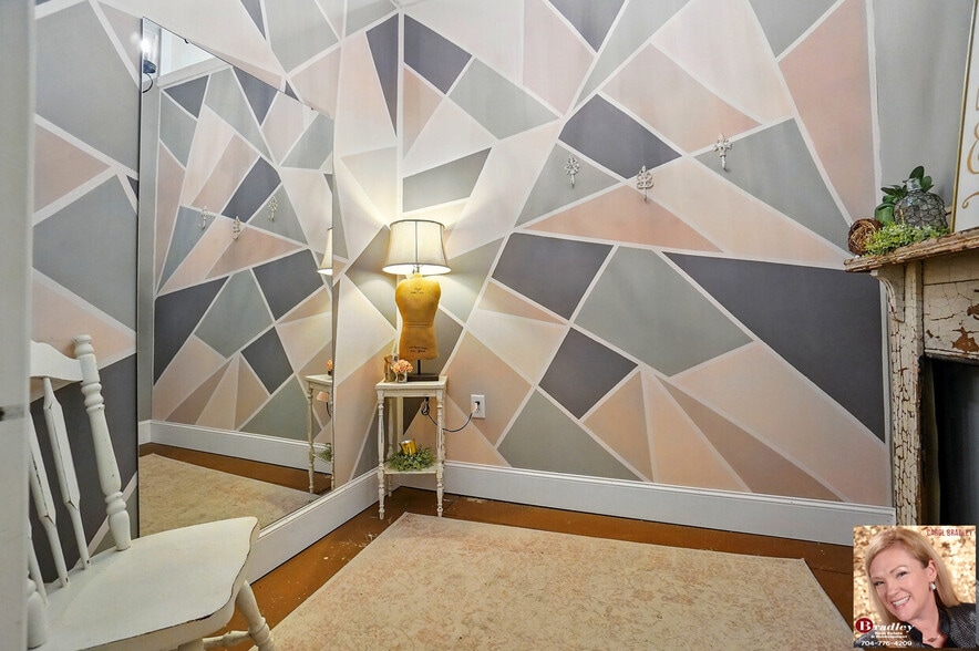 More Photos Of 109 N Hayne St, Monroe Apartments For Sale