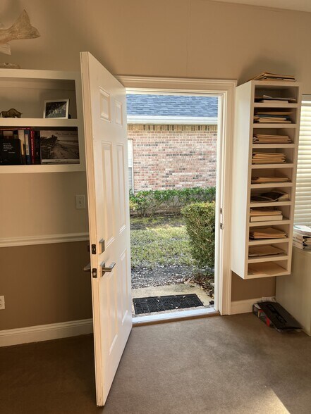 More Photos Of 13500 Sutton Park Dr S, Jacksonville Medical For Sale