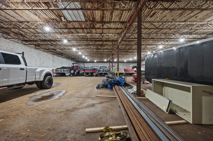 More Photos Of 500 Washington St, Coloma Manufacturing For Lease