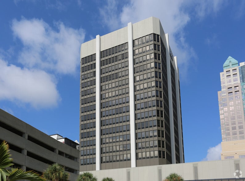 More Photos Of 255 S Orange Ave, Orlando Office Residential For Lease