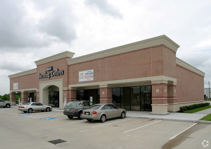 More Photos Of 6340 N Eldridge Pky, Houston Unknown For Lease