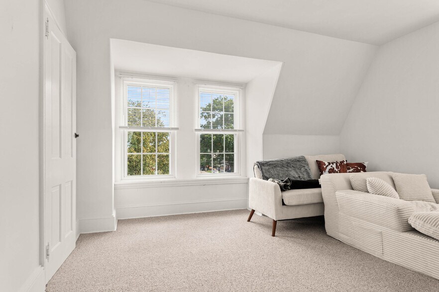 More Photos Of 800 Fayette St, Conshohocken Freestanding For Sale