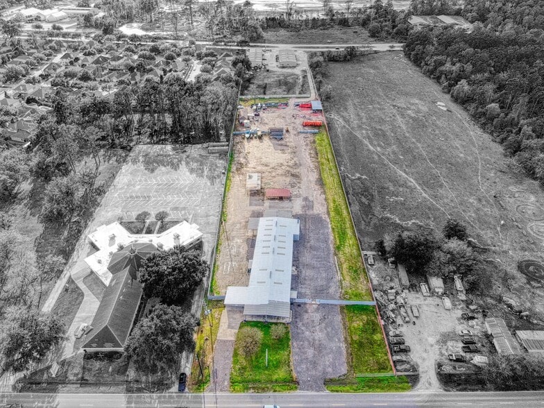 More Photos Of 11815 Misty Dr, Houston Light Manufacturing For Sale