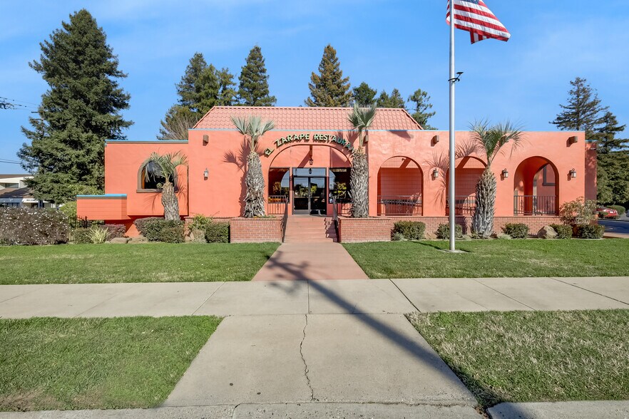 Primary Photo Of 1005 Stafford Way, Yuba City Restaurant For Sale