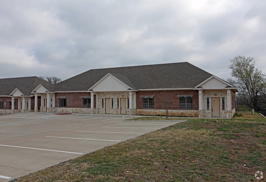 More Photos Of 7000 Parkwood Blvd, Frisco Medical For Lease