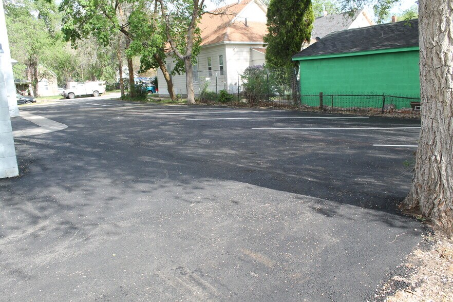 More Photos Of 3025-3027 S Adams Ave, Ogden Apartments For Sale