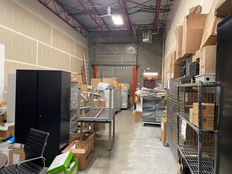 More Photos Of 9295 198th St, Langley Twp Warehouse For Sale