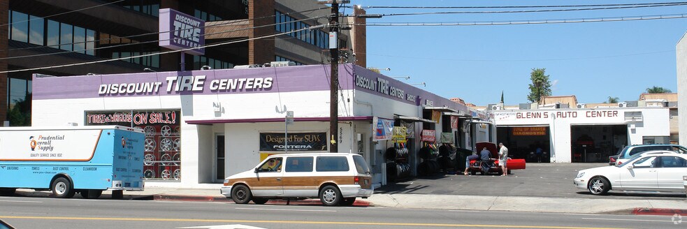 More Photos Of 5569 Reseda Blvd, Tarzana Auto Repair For Lease