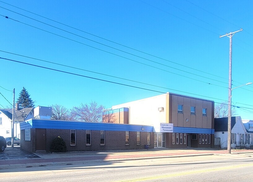 Primary Photo Of 731 Gratiot Ave, Saginaw Loft Creative Space For Lease