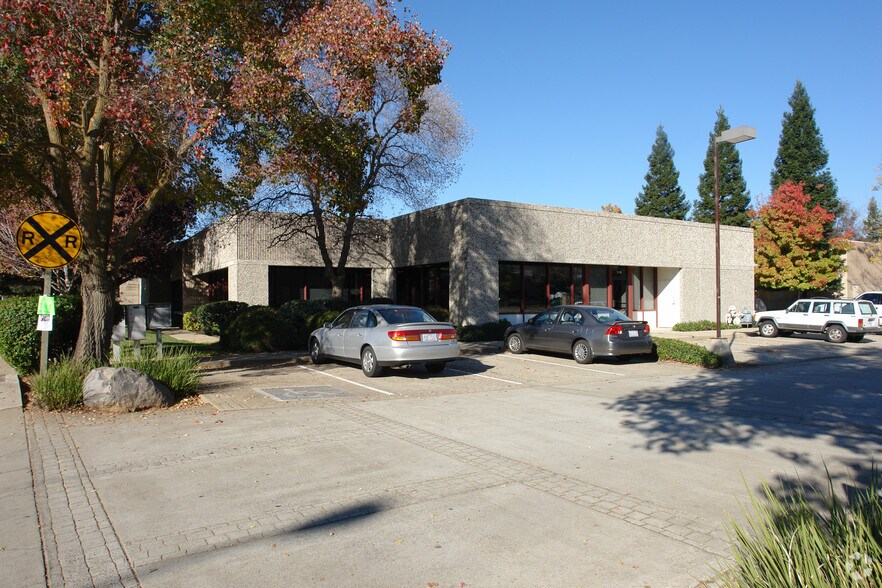 More Photos Of 10265 Rockingham Dr, Rancho Cordova Office For Sale