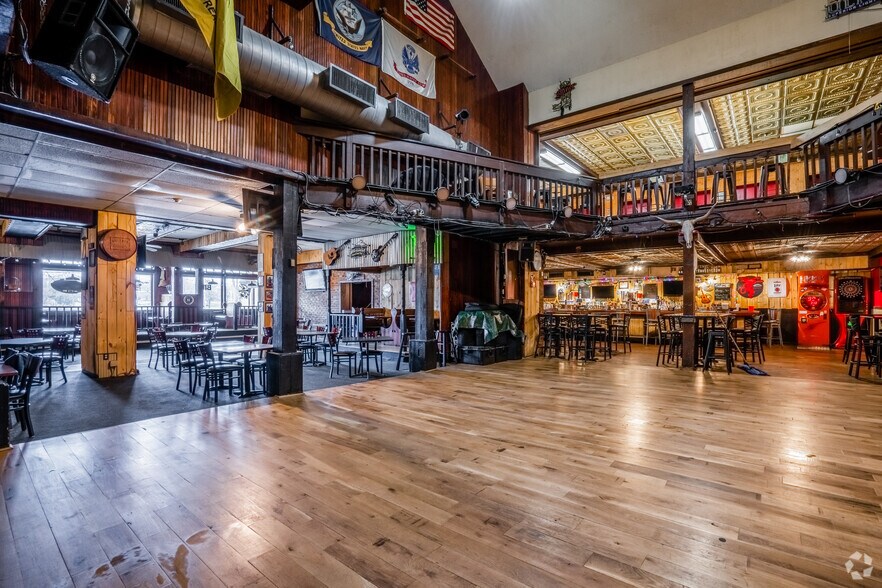 More Photos Of 4853 W Henrietta Rd, Henrietta Hotel For Sale