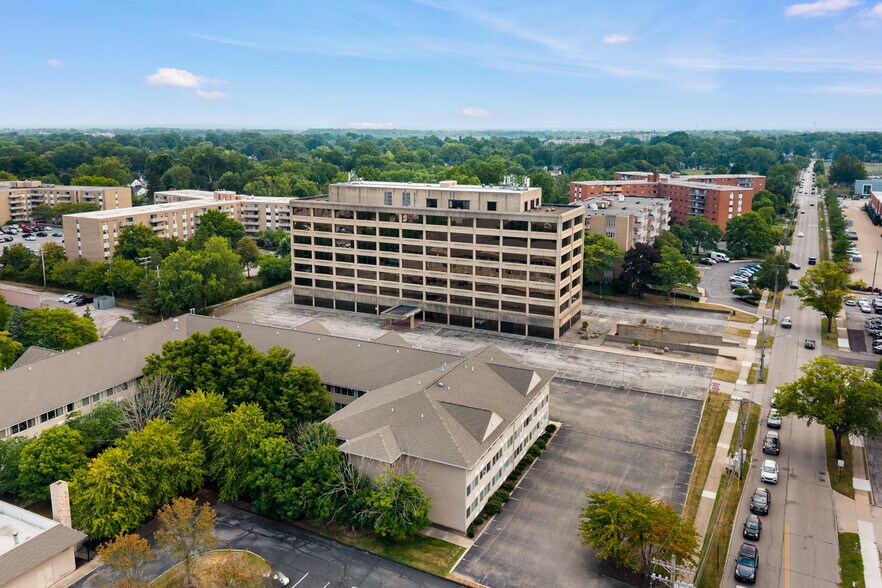 More Photos Of 20325 Center Ridge Rd, Rocky River Office For Sale