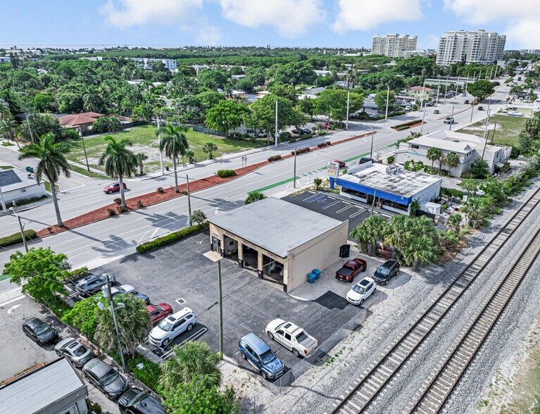 More Photos Of 925 N Federal Hwy, Boynton Beach Auto Repair For Sale