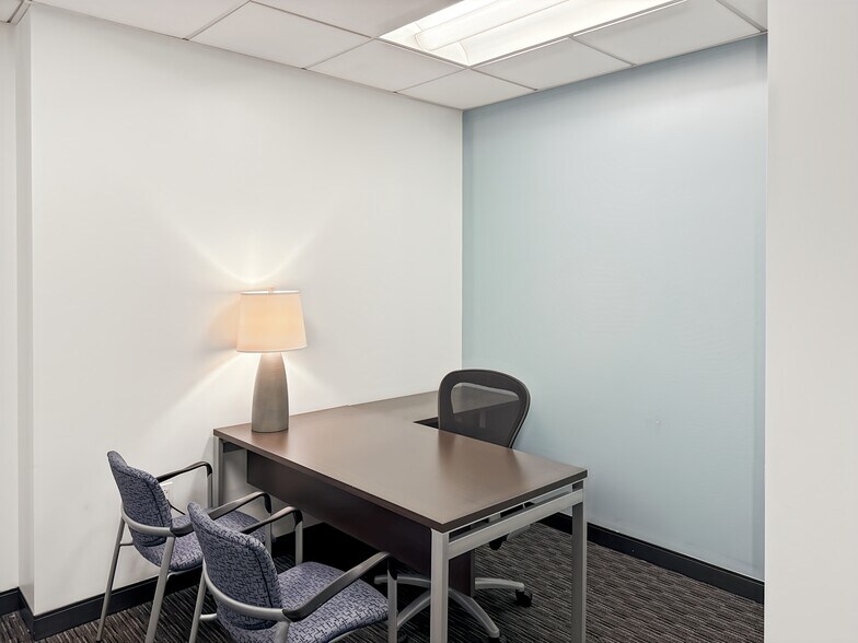 More Photos Of 136 Madison Ave, New York Coworking Space