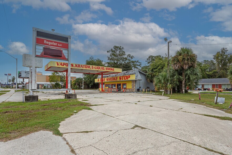More Photos Of 3816 W Us-90, Lake City Convenience Store For Sale