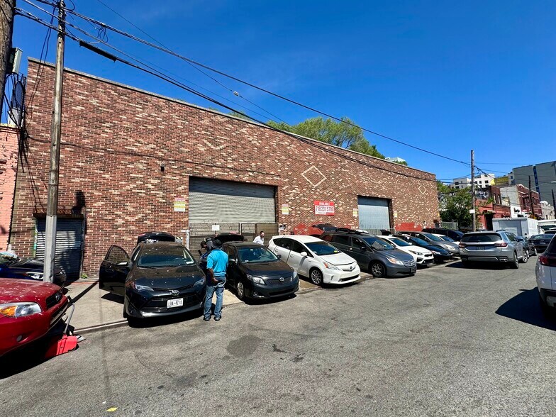 More Photos Of 1785 Carter Ave, Bronx Warehouse For Lease