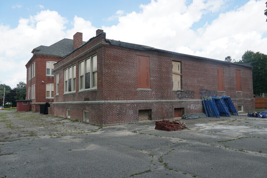 More Photos Of 356 Britannia st, Taunton Apartments For Sale