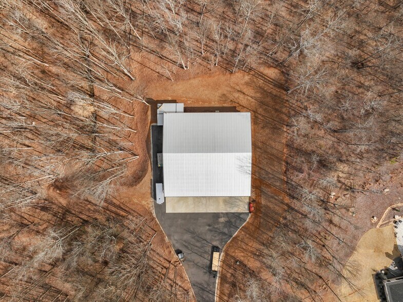 More Photos Of 3263 Tanners Mill Rd, Gainesville Lodge Meeting Hall For Sale