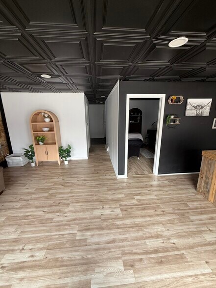 More Photos Of 202 S 3rd St, Watertown Storefront Retail Residential For Sale