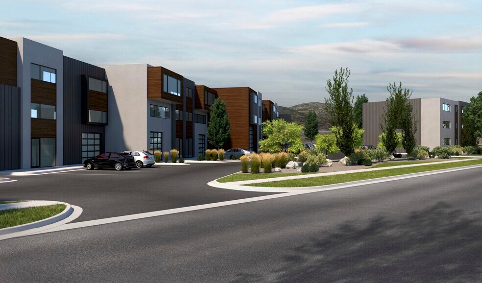 More Photos Of 4123 Forestdale Dr, Park City Showroom For Sale