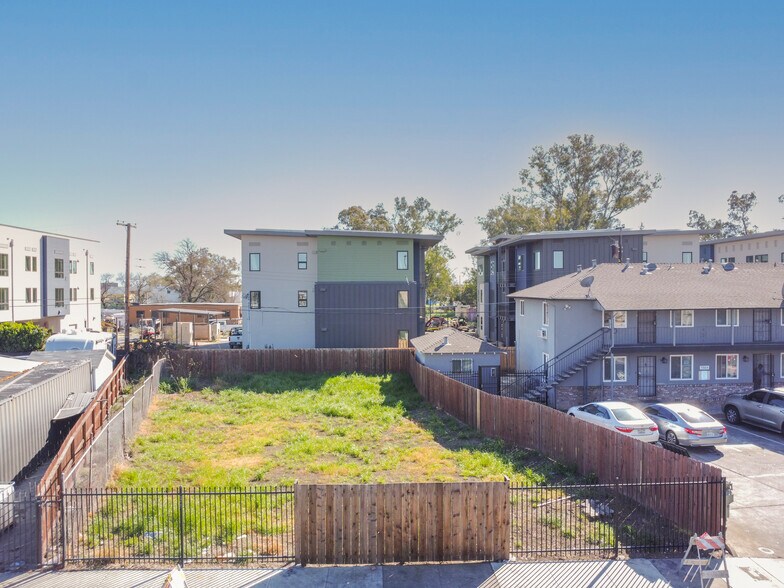 More Photos Of 5372 Young St, Sacramento Land For Sale
