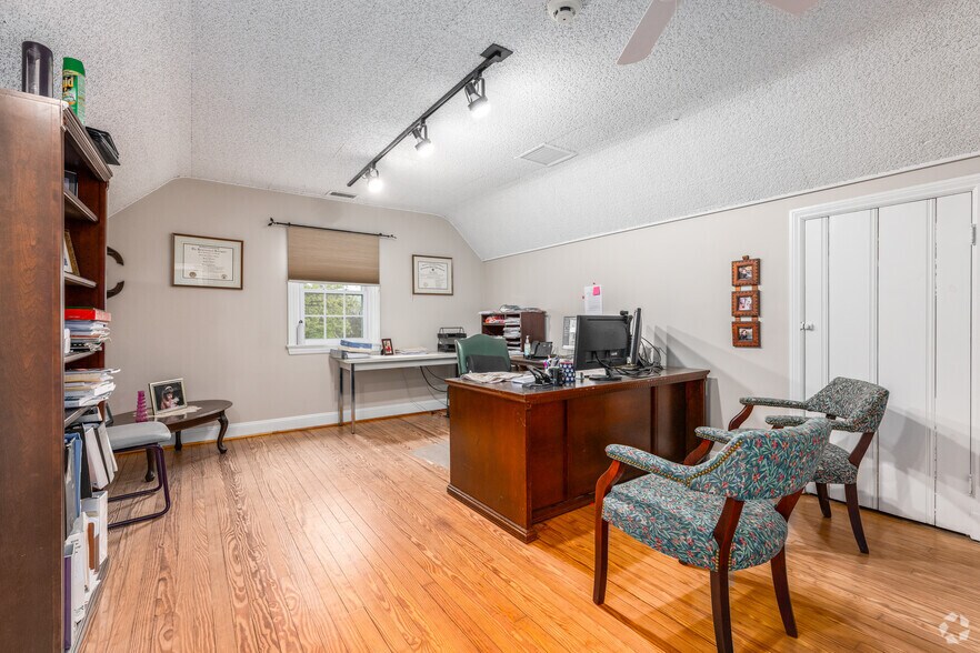 More Photos Of 606 Providence Rd, Towson Office Residential For Sale