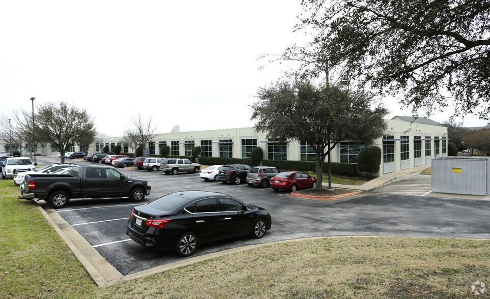 More Photos Of 12708 Riata Vista Cir, Austin Office For Lease