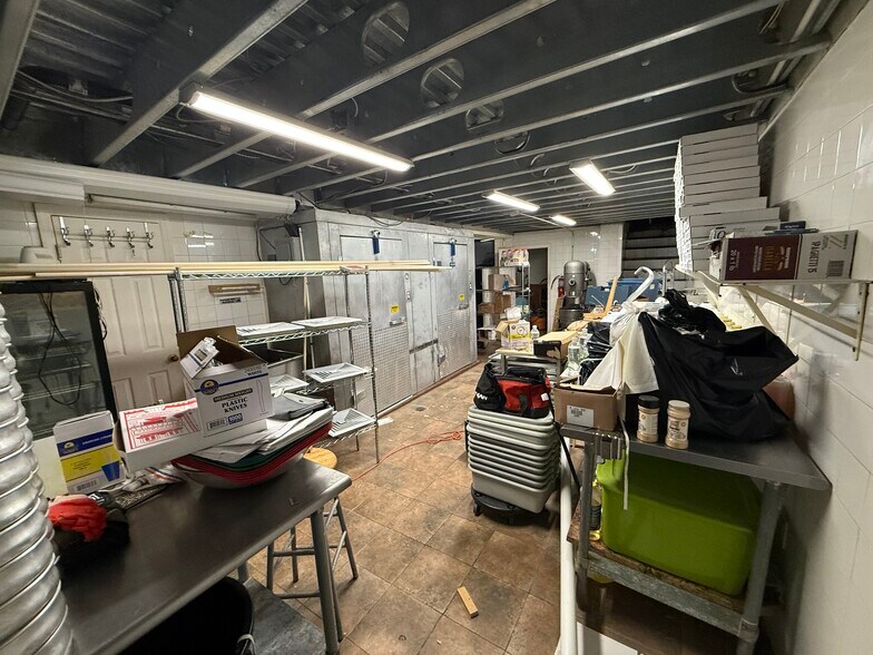 More Photos Of 294 Broadway, Brooklyn Apartments For Lease