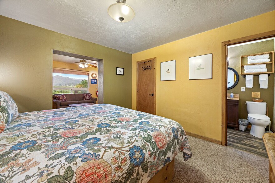 More Photos Of 140 Main St, Greer Specialty For Sale