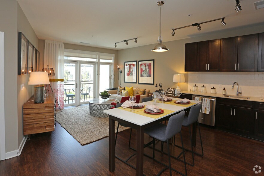 More Photos Of 1801 Chapman Ave, Rockville Apartments For Lease