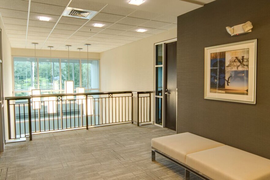 More Photos Of 153 Cordaville Rd, Southborough Medical For Lease