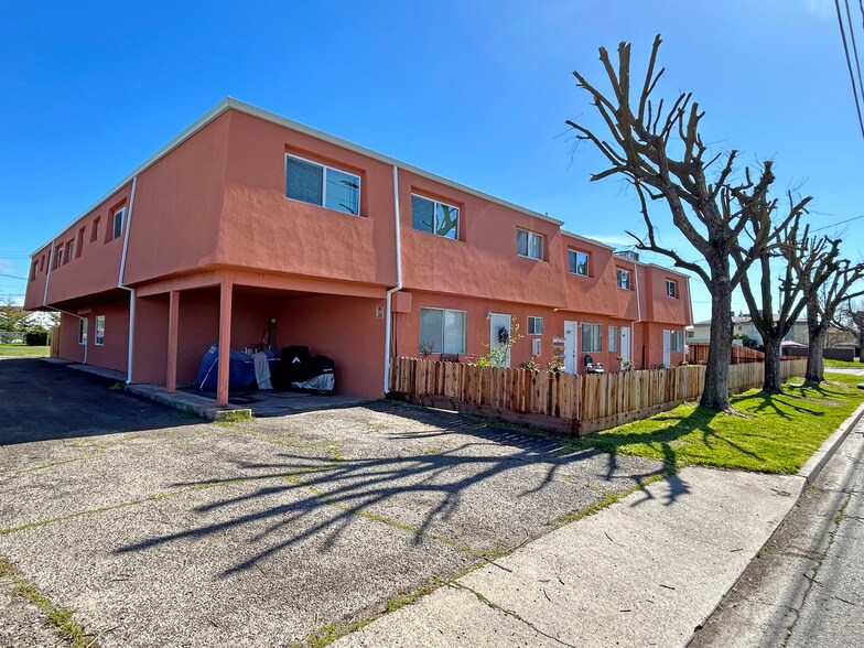 Primary Photo Of 1109 Alpha Rd, Turlock Apartments For Sale