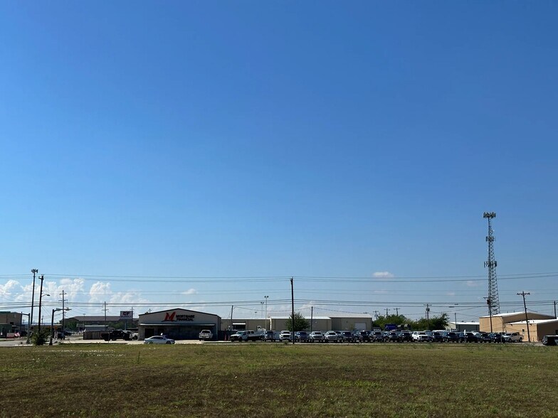 More Photos Of 2400 Industrial Blvd, Abilene Land For Sale